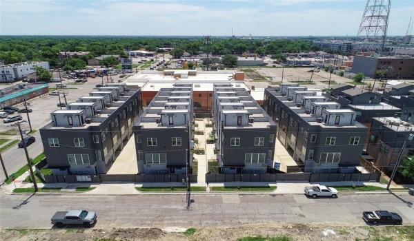 1423 N Carroll Avenue, Dallas, TX 75204, 2 Bedrooms Bedrooms, ,2 BathroomsBathrooms,Residential Multi Family,For Sale,1423 N Carroll Avenue,20882549