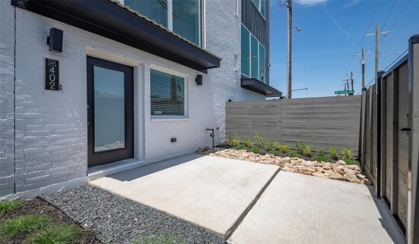 1423 N Carroll Avenue, Dallas, TX 75204, 2 Bedrooms Bedrooms, ,2 BathroomsBathrooms,Residential Multi Family,For Sale,1423 N Carroll Avenue,20882549