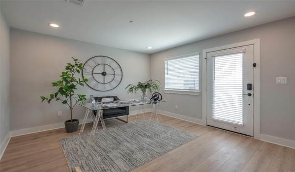 1423 N Carroll Avenue, Dallas, TX 75204, 2 Bedrooms Bedrooms, ,2 BathroomsBathrooms,Residential Multi Family,For Sale,1423 N Carroll Avenue,20882549