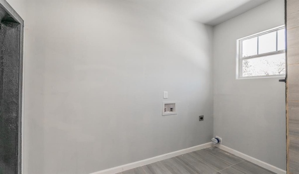 191 County Road 4849 #2, Newark, TX 76071, 1 Bedroom Bedrooms, ,1 BathroomBathrooms,Residential Lease,For Rent,191 County Road 4849,20882749