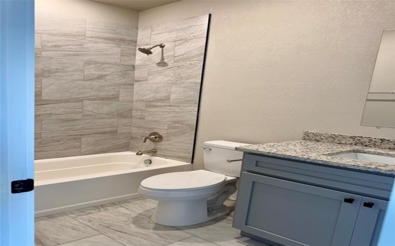 15508 Greenhouse Way, Lindale, TX 75771, 3 Bedrooms Bedrooms, ,2 BathroomsBathrooms,Residential Lease,For Rent,15508 Greenhouse Way,20882824