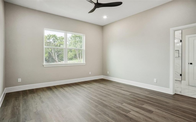 5010 Terlingua Drive, Granbury, TX 76048, 3 Bedrooms Bedrooms, ,2 BathroomsBathrooms,Residential,For Sale,5010 Terlingua Drive,20882829