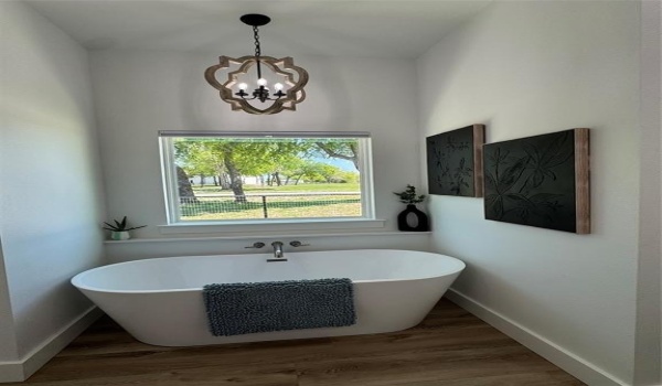 4346 FM 121, Van Alstyne, TX 75495, 4 Bedrooms Bedrooms, ,3 BathroomsBathrooms,Residential,For Sale,4346 FM 121,20882842