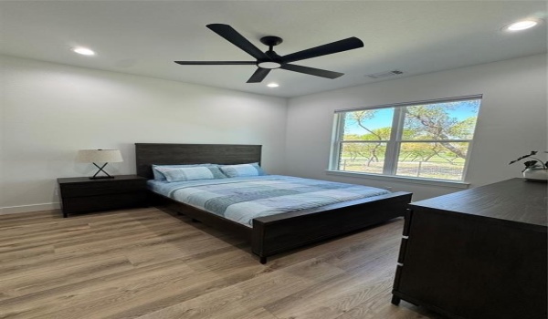 4346 FM 121, Van Alstyne, TX 75495, 4 Bedrooms Bedrooms, ,3 BathroomsBathrooms,Residential,For Sale,4346 FM 121,20882842