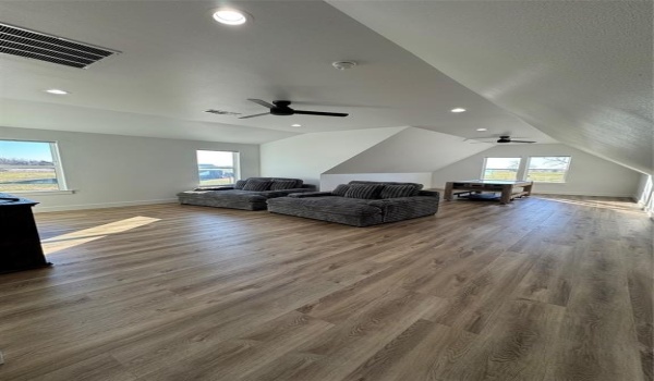 4346 FM 121, Van Alstyne, TX 75495, 4 Bedrooms Bedrooms, ,3 BathroomsBathrooms,Residential,For Sale,4346 FM 121,20882842