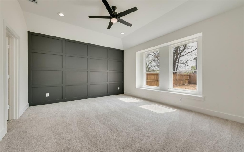 2402 Macon Street, Dallas, TX 75215, 4 Bedrooms Bedrooms, ,2 BathroomsBathrooms,Residential,For Sale,2402 Macon Street,20882872