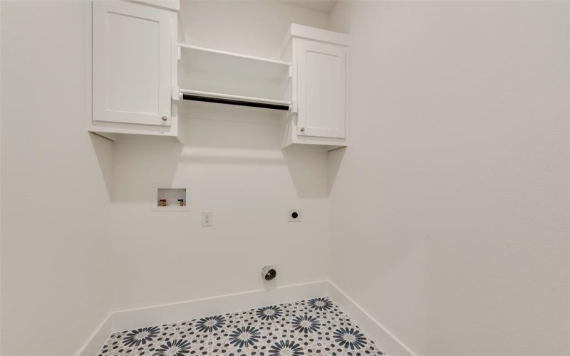 2402 Macon Street, Dallas, TX 75215, 4 Bedrooms Bedrooms, ,2 BathroomsBathrooms,Residential,For Sale,2402 Macon Street,20882872