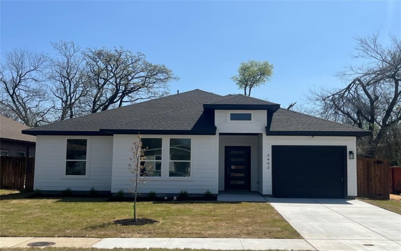 2402 Macon Street, Dallas, TX 75215, 4 Bedrooms Bedrooms, ,2 BathroomsBathrooms,Residential,For Sale,2402 Macon Street,20882872