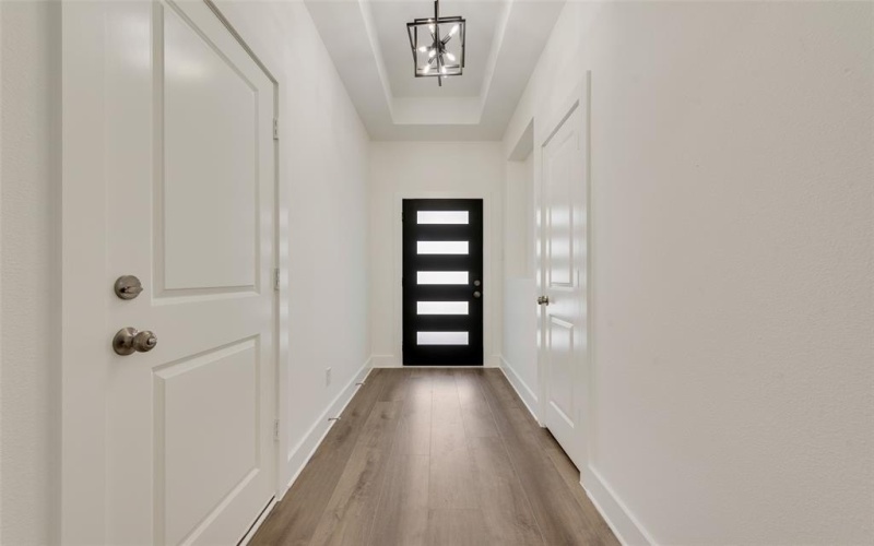 2402 Macon Street, Dallas, TX 75215, 4 Bedrooms Bedrooms, ,2 BathroomsBathrooms,Residential,For Sale,2402 Macon Street,20882872