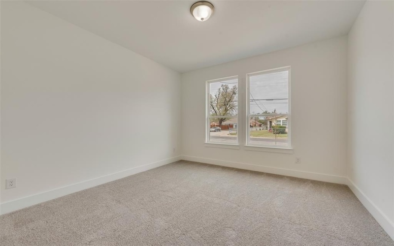 2402 Macon Street, Dallas, TX 75215, 4 Bedrooms Bedrooms, ,2 BathroomsBathrooms,Residential,For Sale,2402 Macon Street,20882872