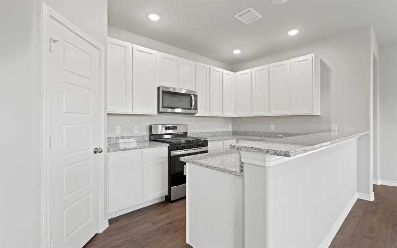 7000 Trestle Street, Fort Worth, TX 76036, 3 Bedrooms Bedrooms, ,2 BathroomsBathrooms,Residential,For Sale,7000 Trestle Street,20882967