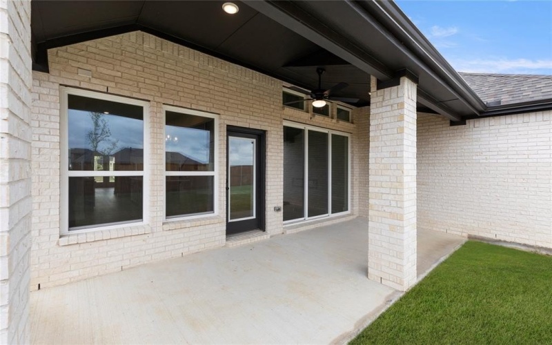 6105 Lake Brook, Celina, TX 75009, 4 Bedrooms Bedrooms, ,5 BathroomsBathrooms,Residential,For Sale,6105 Lake Brook,20881537