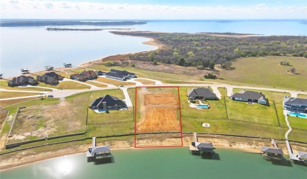 1805 Laguna Bay S, Pelican Bay, TX 76020, 4 Bedrooms Bedrooms, ,5 BathroomsBathrooms,Residential,For Sale,1805 Laguna Bay S,20883079