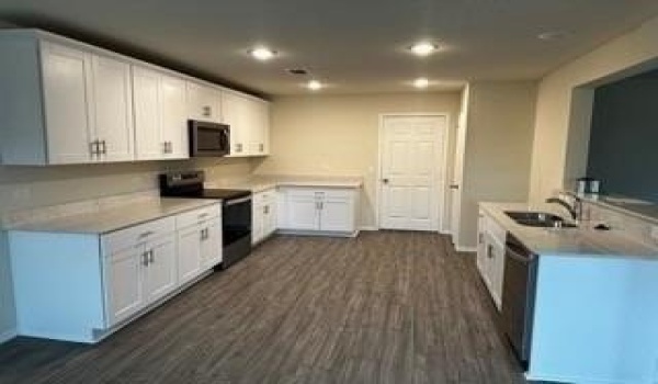 405 S Hopson Street, Van Alstyne, TX 75495, 4 Bedrooms Bedrooms, ,2 BathroomsBathrooms,Residential Lease,For Rent,405 S Hopson Street,20883146