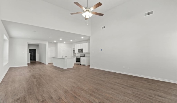 1132 Wingjet Way, Fort Worth, TX 76131, 4 Bedrooms Bedrooms, ,2 BathroomsBathrooms,Residential,For Sale,1132 Wingjet Way,20881608