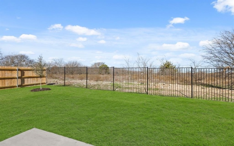 5052 Wellborn Road, Fort Worth, TX 76036, 3 Bedrooms Bedrooms, ,2 BathroomsBathrooms,Residential,For Sale,5052 Wellborn Road,20881621