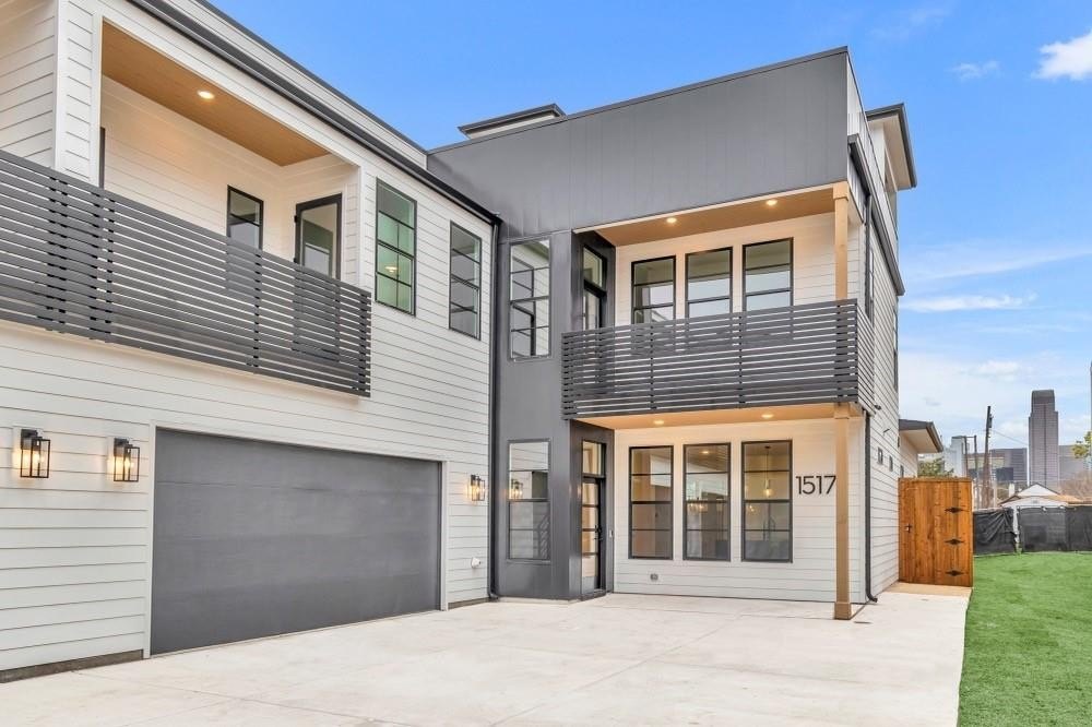 1517 Pecos Street, Dallas, TX 75204, 3 Bedrooms Bedrooms, ,2 BathroomsBathrooms,Residential,For Sale,1517 Pecos Street,20885210