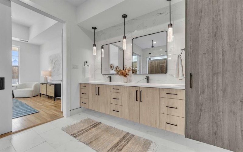 1517 Pecos Street, Dallas, TX 75204, 3 Bedrooms Bedrooms, ,2 BathroomsBathrooms,Residential,For Sale,1517 Pecos Street,20885210