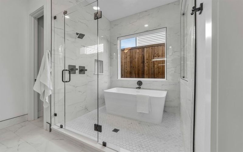 1517 Pecos Street, Dallas, TX 75204, 3 Bedrooms Bedrooms, ,2 BathroomsBathrooms,Residential,For Sale,1517 Pecos Street,20885210