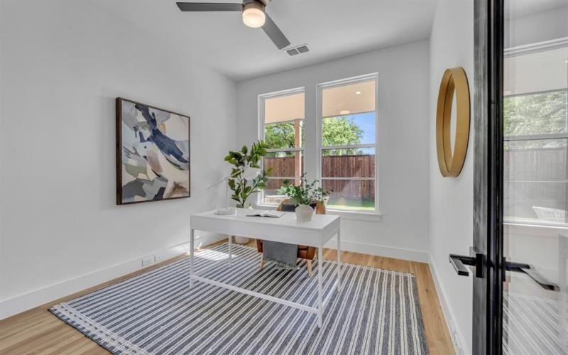 1517 Pecos Street, Dallas, TX 75204, 3 Bedrooms Bedrooms, ,2 BathroomsBathrooms,Residential,For Sale,1517 Pecos Street,20885210
