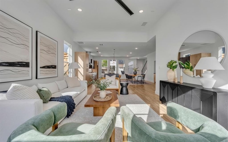 1517 Pecos Street, Dallas, TX 75204, 3 Bedrooms Bedrooms, ,2 BathroomsBathrooms,Residential,For Sale,1517 Pecos Street,20885210