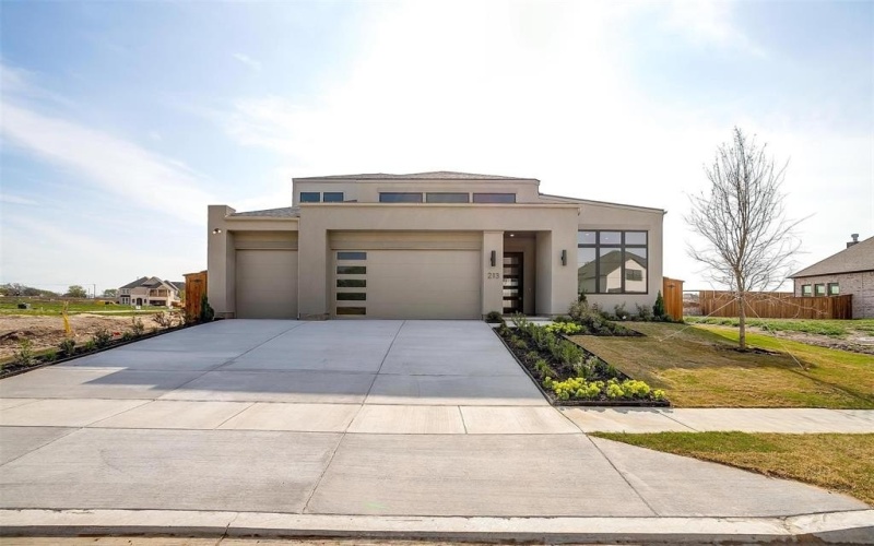213 Lantern Ridge Drive, Aledo, TX 76008, 4 Bedrooms Bedrooms, ,5 BathroomsBathrooms,Residential,For Sale,213 Lantern Ridge Drive,20885276