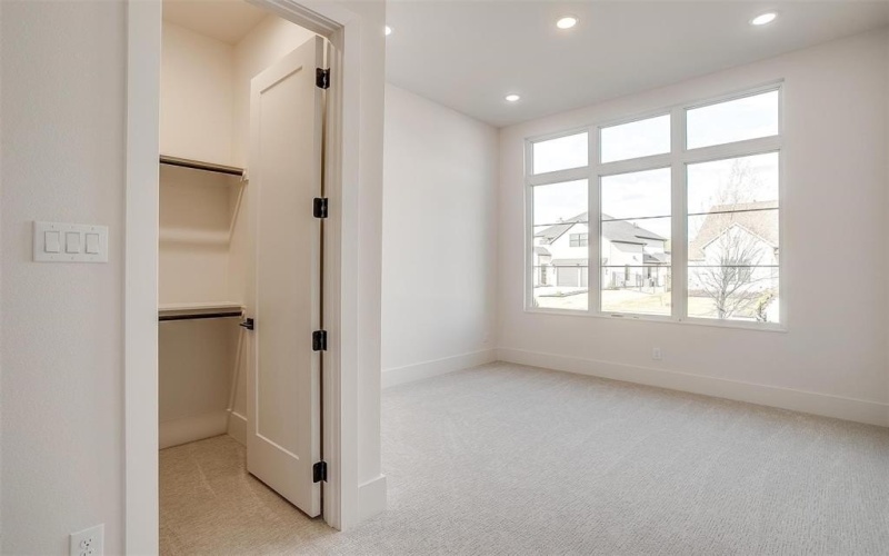 213 Lantern Ridge Drive, Aledo, TX 76008, 4 Bedrooms Bedrooms, ,5 BathroomsBathrooms,Residential,For Sale,213 Lantern Ridge Drive,20885276