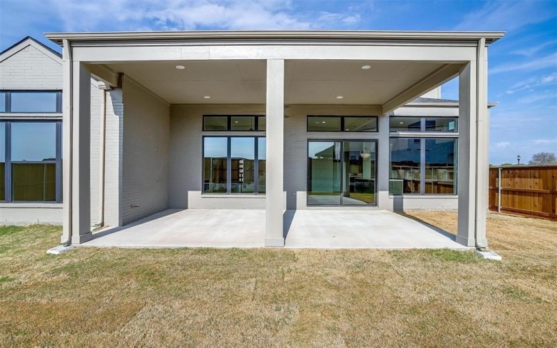 213 Lantern Ridge Drive, Aledo, TX 76008, 4 Bedrooms Bedrooms, ,5 BathroomsBathrooms,Residential,For Sale,213 Lantern Ridge Drive,20885276