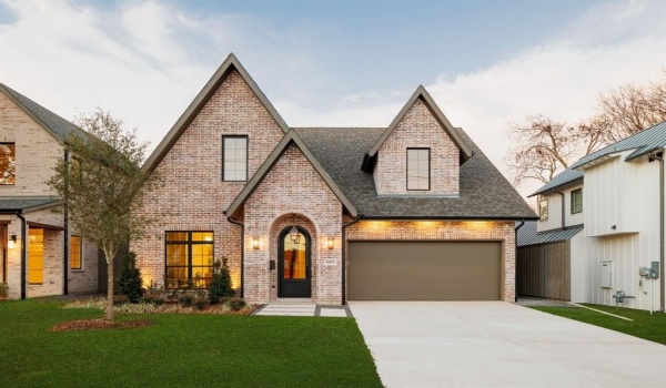 6455 Trammel Drive, Dallas, TX 75214, 4 Bedrooms Bedrooms, ,5 BathroomsBathrooms,Residential,For Sale,6455 Trammel Drive,20885388