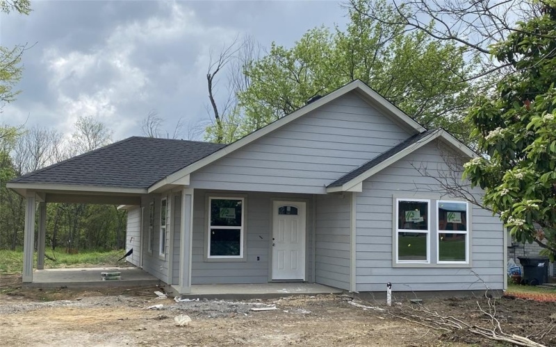 115 E 13th Avenue, Corsicana, TX 75110, 3 Bedrooms Bedrooms, ,2 BathroomsBathrooms,Residential,For Sale,115 E 13th Avenue,20885560