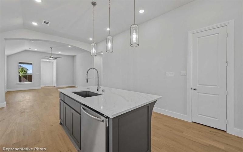 1708 Cornwall Avenue, Haslet, TX 76052, 3 Bedrooms Bedrooms, ,2 BathroomsBathrooms,Residential,For Sale,1708 Cornwall Avenue,20885570