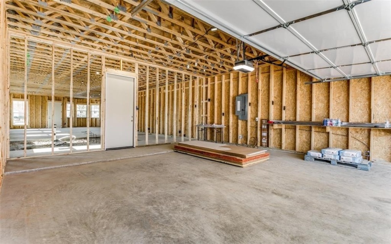 560e S Coppell Road, Coppell, TX 75019, 4 Bedrooms Bedrooms, ,3 BathroomsBathrooms,Residential,For Sale,560e S Coppell Road,20885654