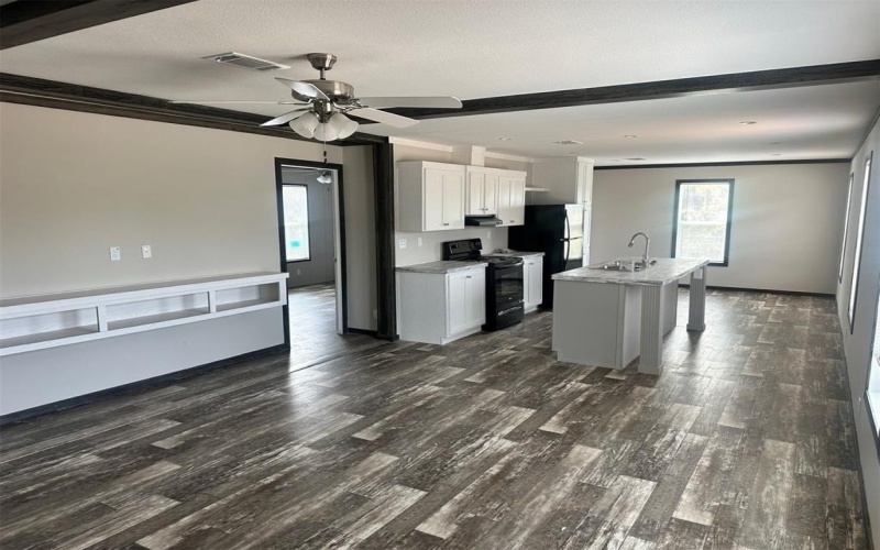 817 Thicket Trail, Granbury, TX 76048, 3 Bedrooms Bedrooms, ,2 BathroomsBathrooms,Residential,For Sale,817 Thicket Trail,20884608