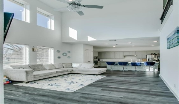 9835 Romo Street, Irving, TX 75063, 4 Habitaciones Habitaciones , ,3 BañosBaños,Residential Lease,En Alquiler,9835 Romo Street,20884765