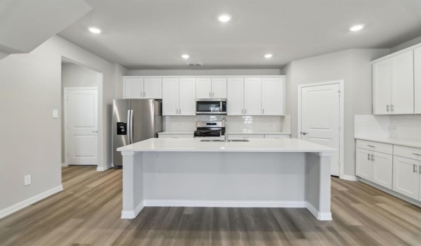 2704 Big Bend Mews, Corinth, TX 76209, 3 Bedrooms Bedrooms, ,2 BathroomsBathrooms,Residential,For Sale,2704 Big Bend Mews,20884934