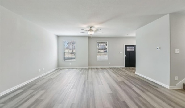 2704 Big Bend Mews, Corinth, TX 76209, 3 Bedrooms Bedrooms, ,2 BathroomsBathrooms,Residential,For Sale,2704 Big Bend Mews,20884934