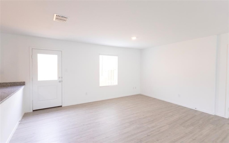 9741 Platteview Road, Fort Worth, TX 76179, 3 Bedrooms Bedrooms, ,2 BathroomsBathrooms,Residential Lease,For Rent,9741 Platteview Road,20885025