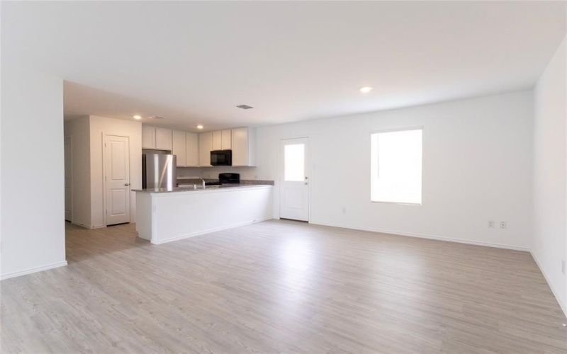 9741 Platteview Road, Fort Worth, TX 76179, 3 Bedrooms Bedrooms, ,2 BathroomsBathrooms,Residential Lease,For Rent,9741 Platteview Road,20885025