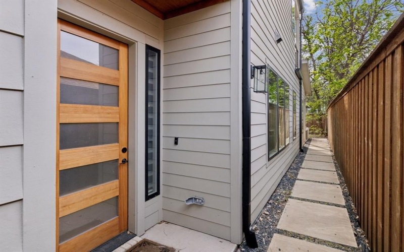 2228 Wycliff Avenue, Dallas, TX 75219, 3 Bedrooms Bedrooms, ,3 BathroomsBathrooms,Residential,For Sale,2228 Wycliff Avenue,20885063
