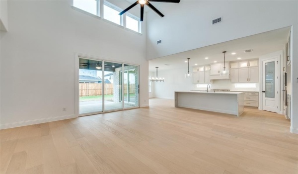 11472 Finch Hattons Drive, Frisco, TX 75035, 4 Bedrooms Bedrooms, ,3 BathroomsBathrooms,Residential,For Sale,11472 Finch Hattons Drive,20885082