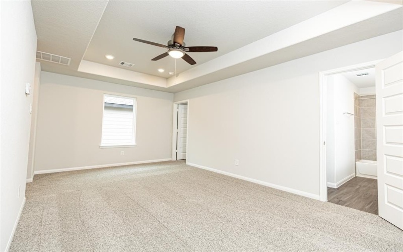 9236 Kansas Pacific Drive, Fort Worth, TX 76036, 5 Bedrooms Bedrooms, ,5 BathroomsBathrooms,Residential,For Sale,9236 Kansas Pacific Drive,20885711