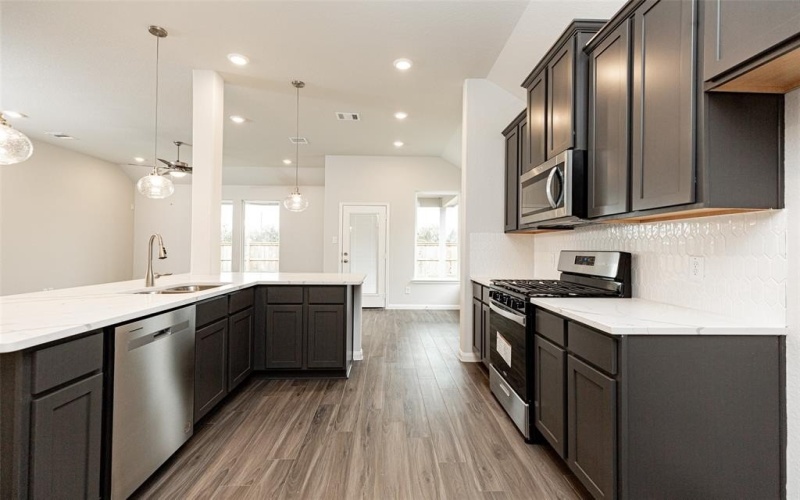 9236 Kansas Pacific Drive, Fort Worth, TX 76036, 5 Bedrooms Bedrooms, ,5 BathroomsBathrooms,Residential,For Sale,9236 Kansas Pacific Drive,20885711