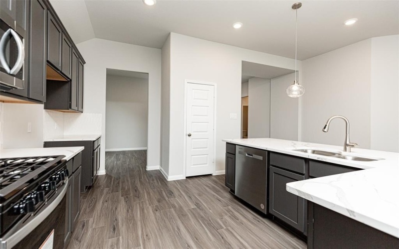 9236 Kansas Pacific Drive, Fort Worth, TX 76036, 5 Bedrooms Bedrooms, ,5 BathroomsBathrooms,Residential,For Sale,9236 Kansas Pacific Drive,20885711