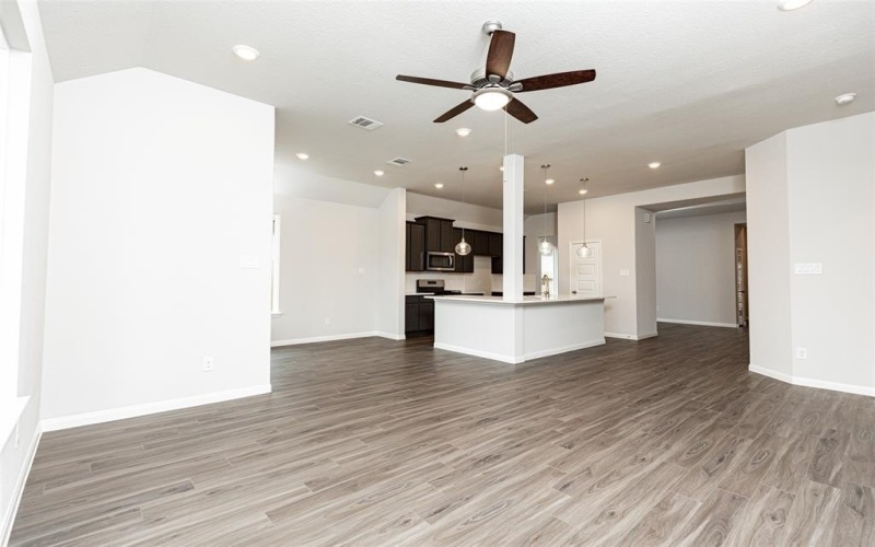 9236 Kansas Pacific Drive, Fort Worth, TX 76036, 5 Bedrooms Bedrooms, ,5 BathroomsBathrooms,Residential,For Sale,9236 Kansas Pacific Drive,20885711