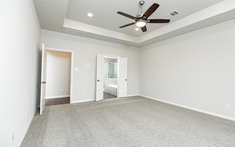 9236 Kansas Pacific Drive, Fort Worth, TX 76036, 5 Bedrooms Bedrooms, ,5 BathroomsBathrooms,Residential,For Sale,9236 Kansas Pacific Drive,20885711