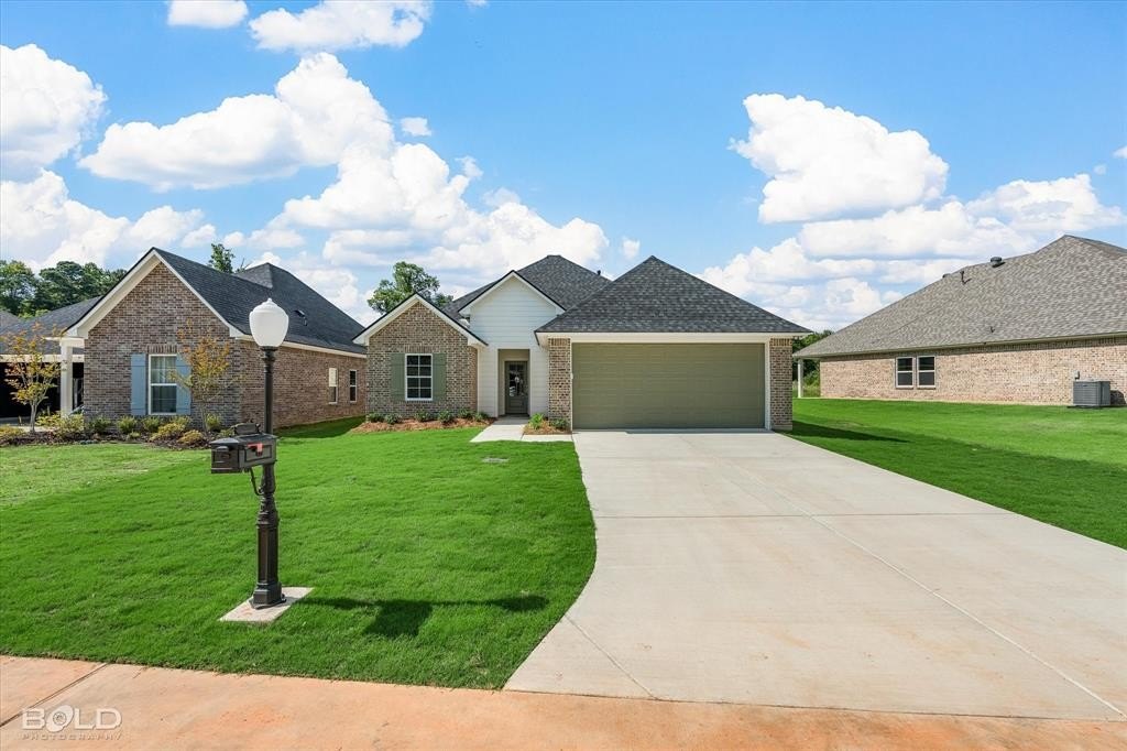 340 Grand Rue, Shreveport, LA 71106, 4 Bedrooms Bedrooms, ,2 BathroomsBathrooms,Residential,For Sale,340 Grand Rue,20885876