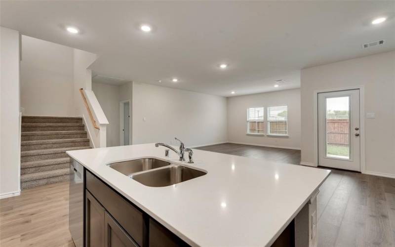 124 Labein Avenue, Greenville, TX 75402, 4 Bedrooms Bedrooms, ,3 BathroomsBathrooms,Residential Lease,For Rent,124 Labein Avenue,20886187