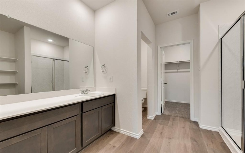 124 Labein Avenue, Greenville, TX 75402, 4 Bedrooms Bedrooms, ,3 BathroomsBathrooms,Residential Lease,For Rent,124 Labein Avenue,20886187