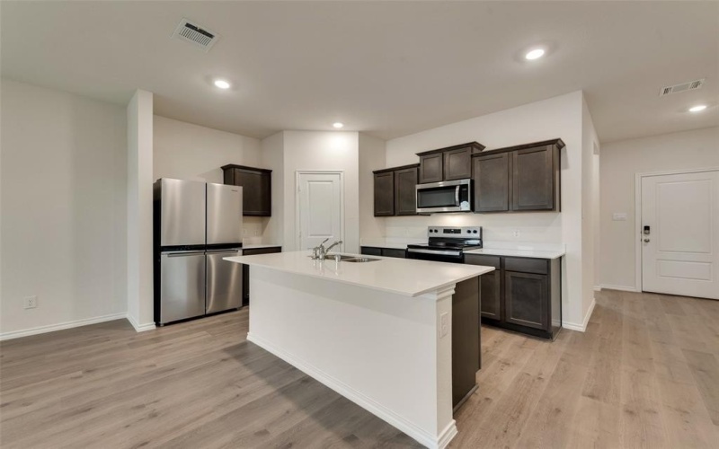 124 Labein Avenue, Greenville, TX 75402, 4 Bedrooms Bedrooms, ,3 BathroomsBathrooms,Residential Lease,For Rent,124 Labein Avenue,20886187