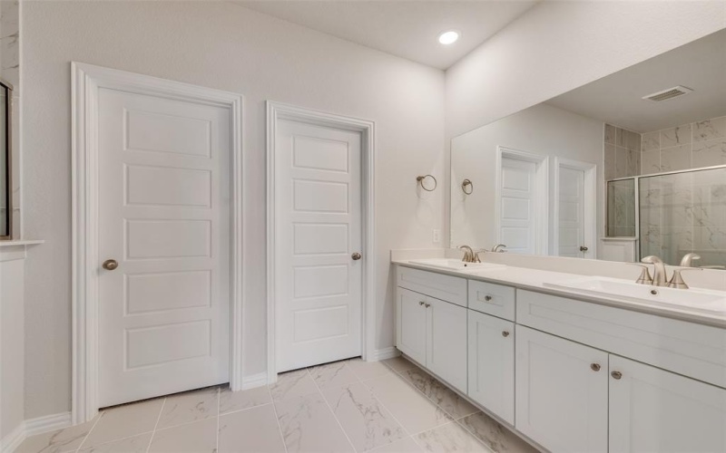 4521 Ward Street, North Richland Hills, TX 76180, 4 Bedrooms Bedrooms, ,3 BathroomsBathrooms,Residential,For Sale,4521 Ward Street,20886234